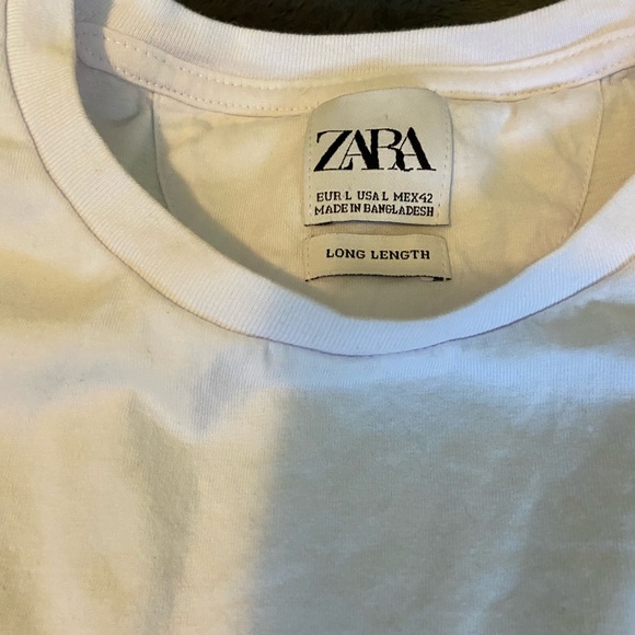 Zara Tee - Picture 2 of 3